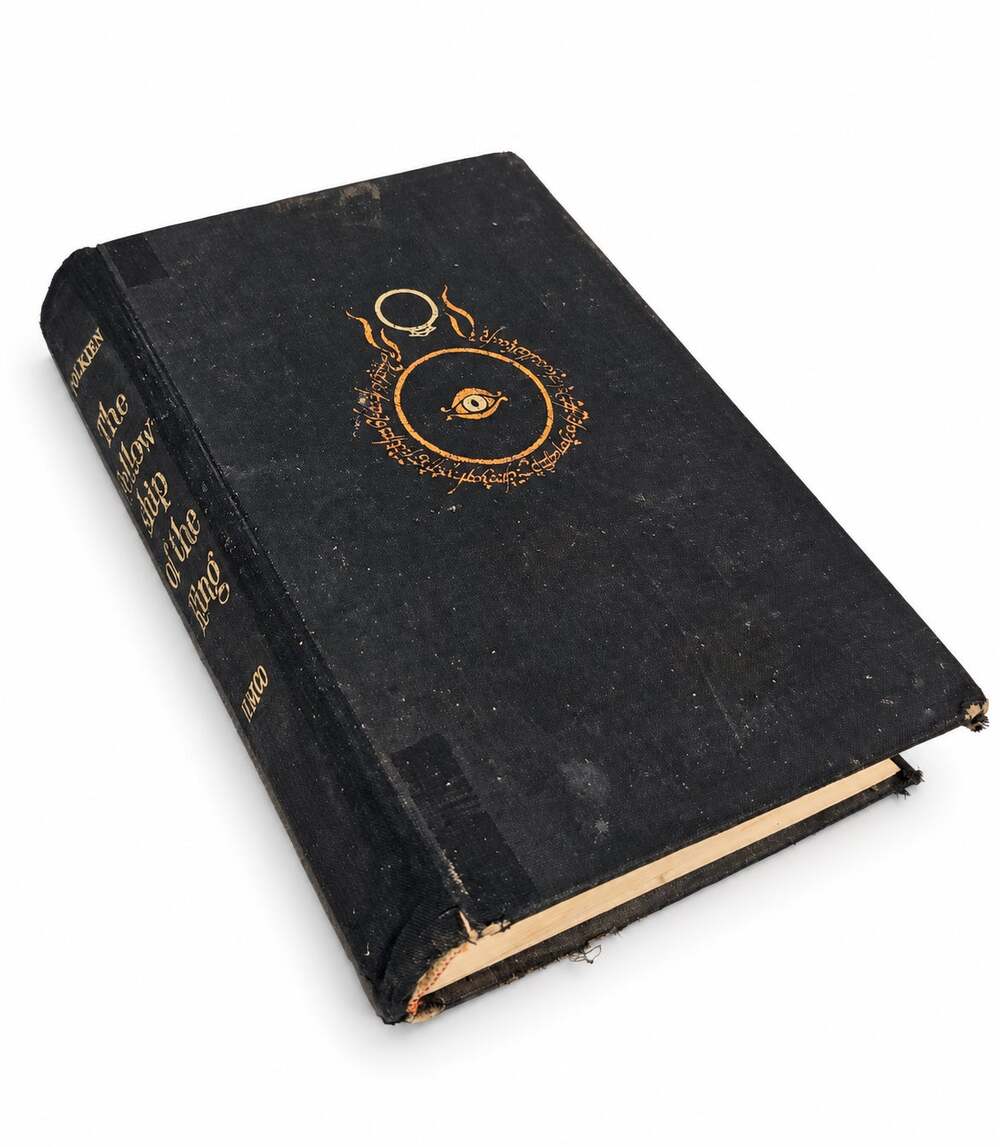 J.R.R. Tolkien The Fellowship of the Ring Hardcover 2nd Edition 8th Printing